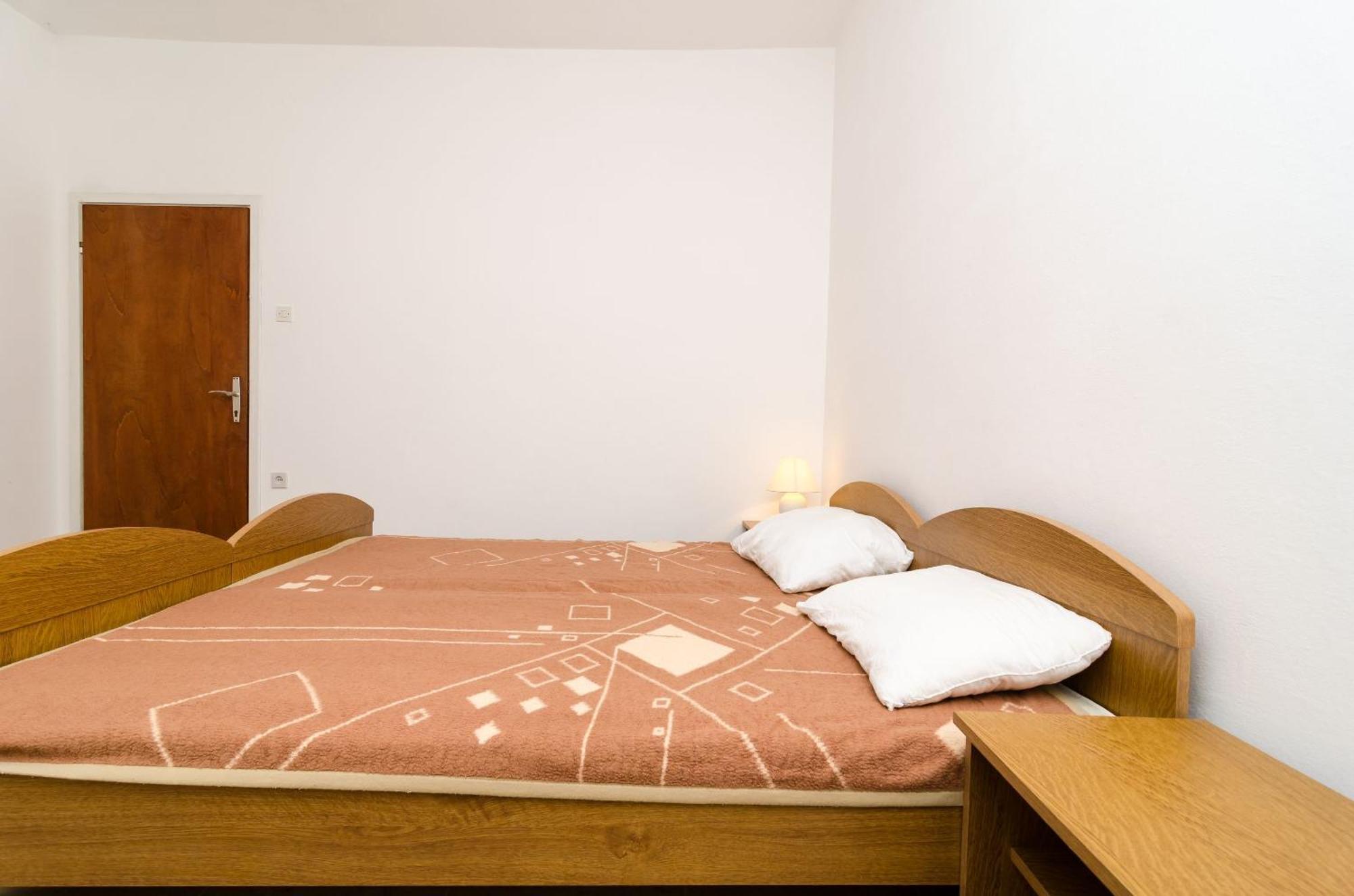 Guest House Kiko Pomena Pokoj fotografie